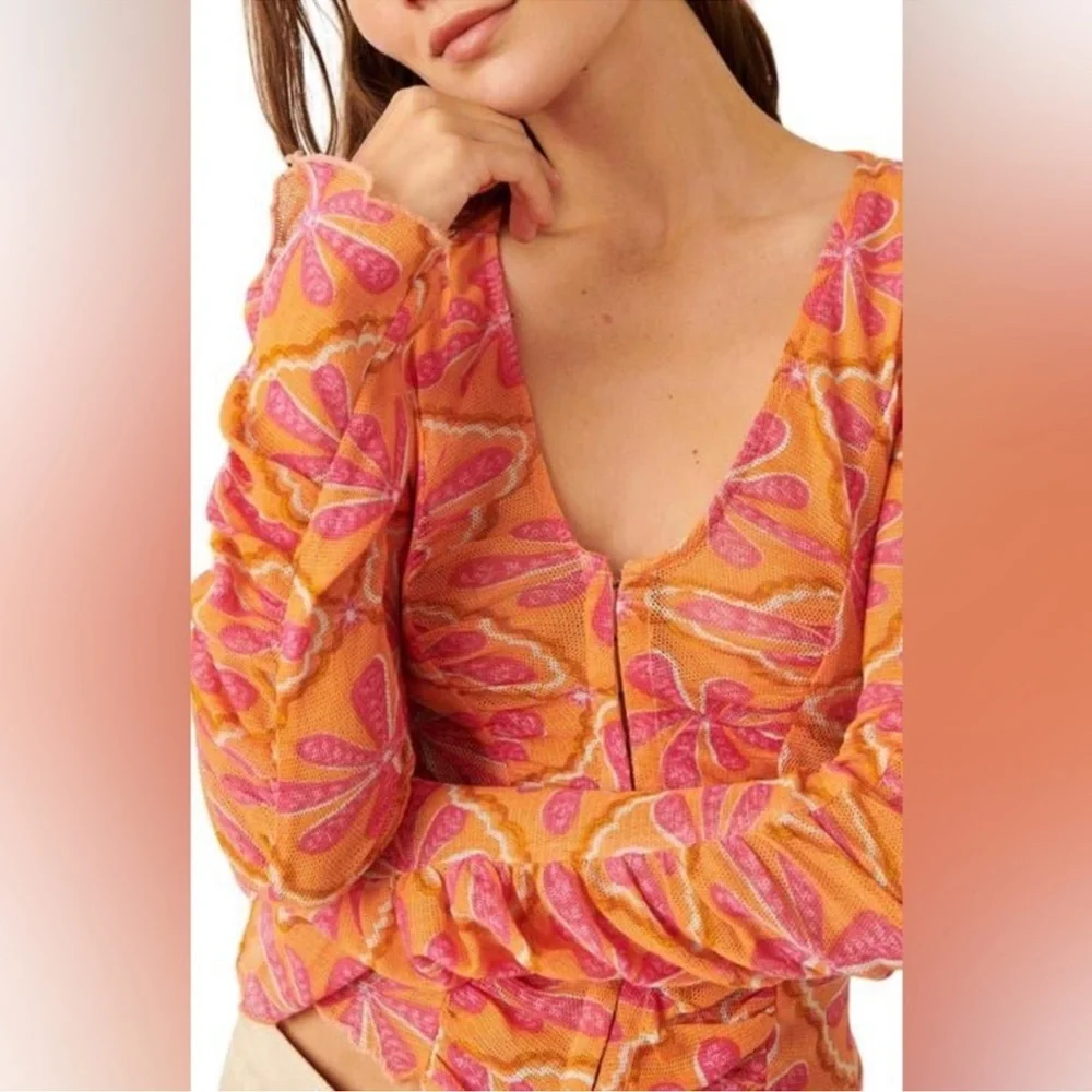Free People NEW Through the Meadow Mesh Ruched Sleeve Top Size Small Orange/Pink